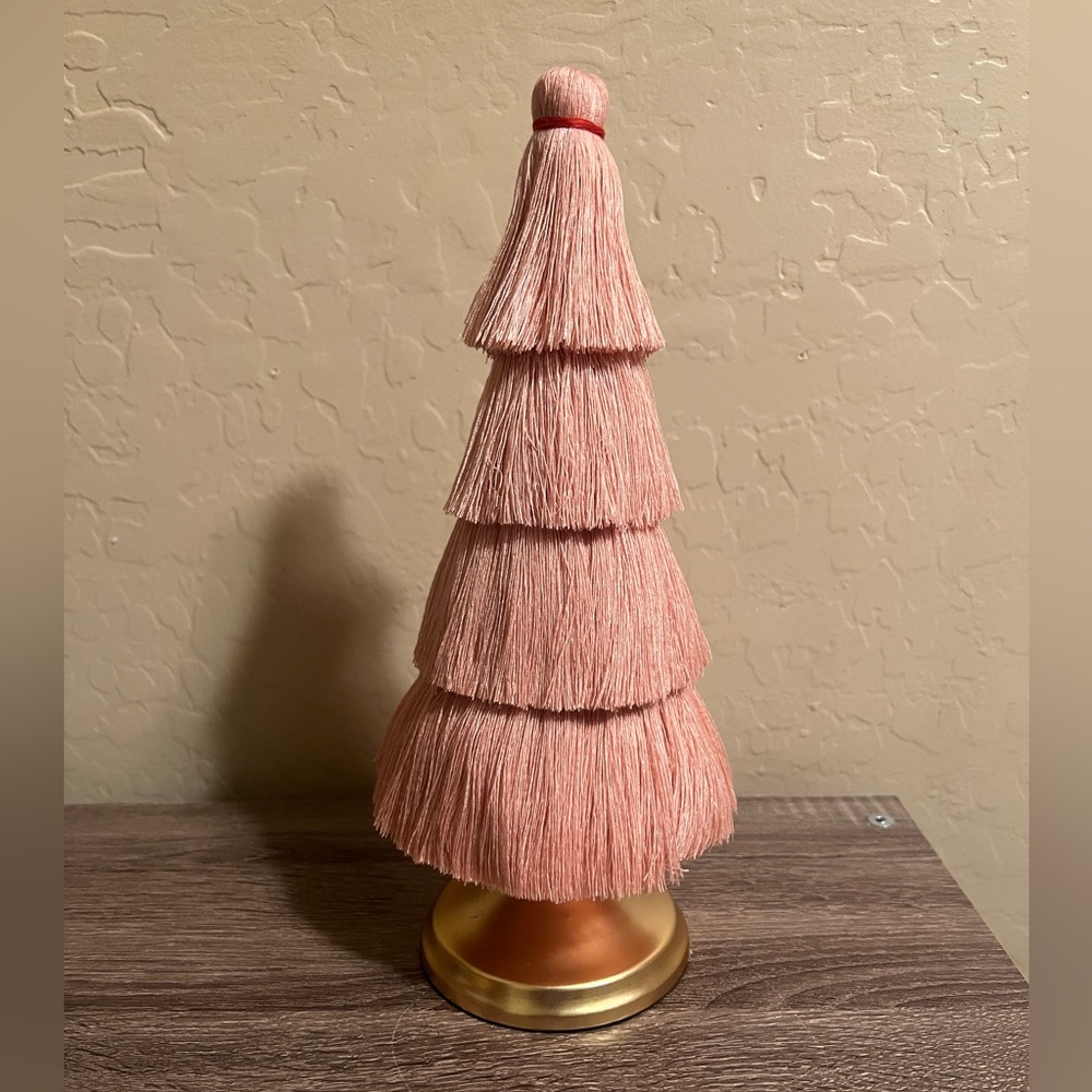 Target Opalhouse Tassel Tree Large Pink Gold NWT
